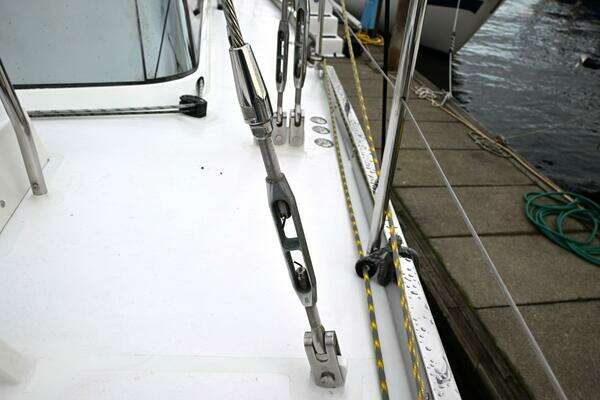 Waterline 55 Yacht For Sale