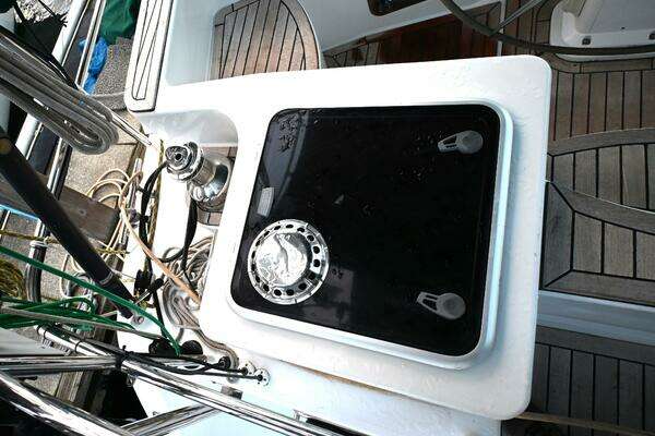 Waterline 55 Yacht For Sale