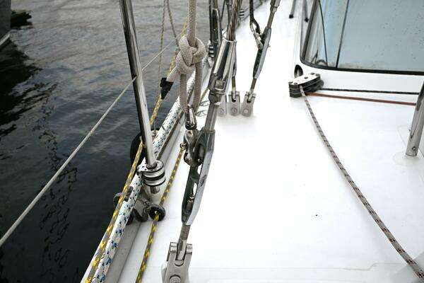 Waterline 55 Yacht For Sale