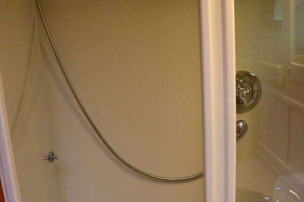 Waterline 55 Yacht For Sale