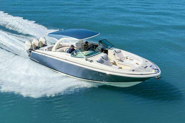 Chris-Craft Launch 35 GT OB Yacht For Sale