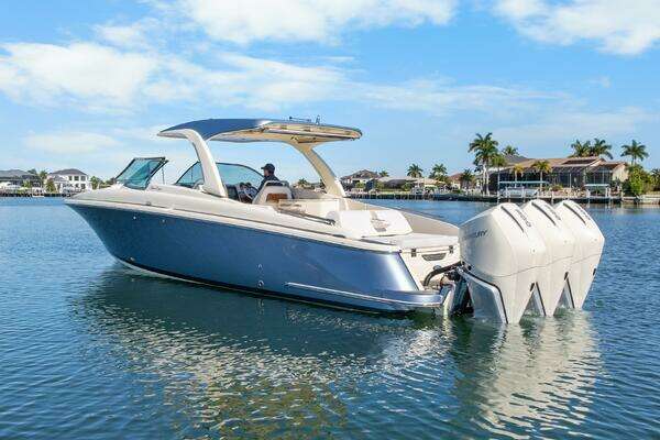 Chris-Craft Launch 35 GT OB Yacht For Sale