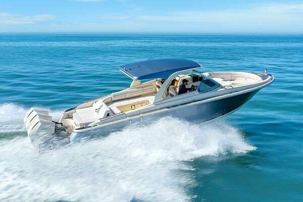 Chris-Craft Launch 35 GT OB Yacht For Sale
