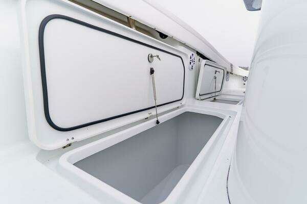 Costa Custom 34 SV Yacht For Sale