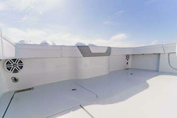 Costa Custom 34 SV Yacht For Sale