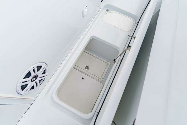 Costa Custom 34 SV Yacht For Sale