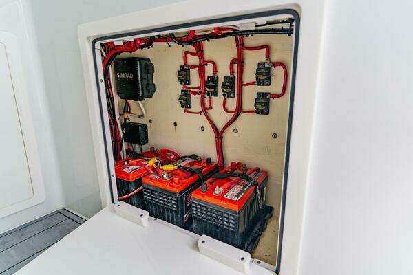 Costa Custom 34 SV Yacht For Sale