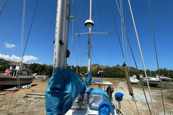 Garuda 36ft Pearson Yacht For Sale