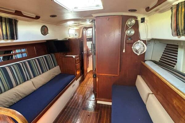 Garuda 36ft Pearson Yacht For Sale