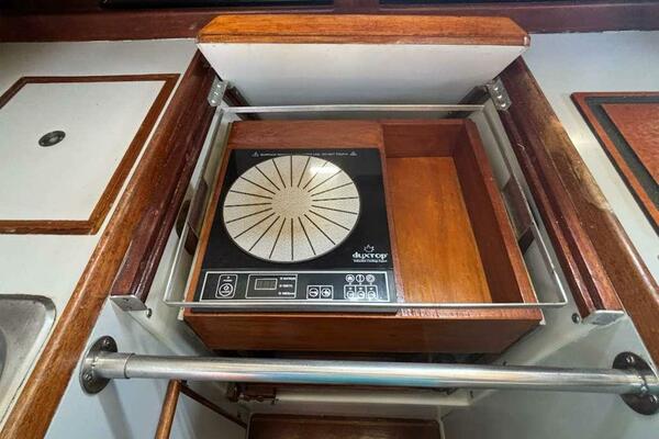 Garuda 36ft Pearson Yacht For Sale