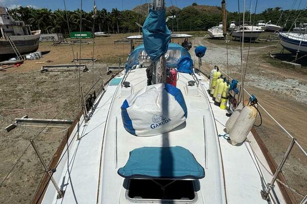 Garuda 36ft Pearson Yacht For Sale