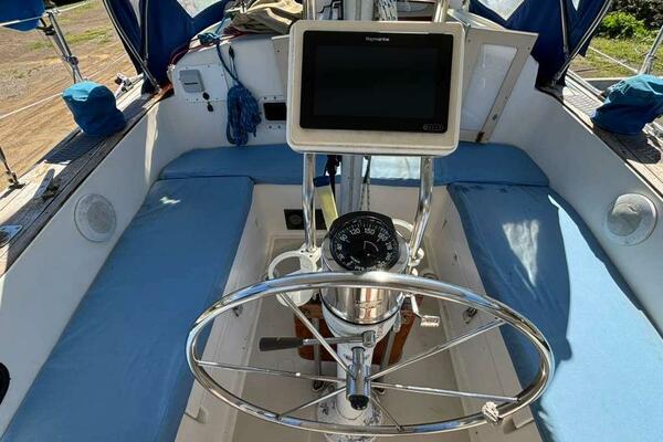 Garuda 36ft Pearson Yacht For Sale