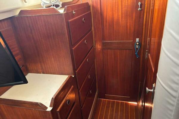 Garuda 36ft Pearson Yacht For Sale