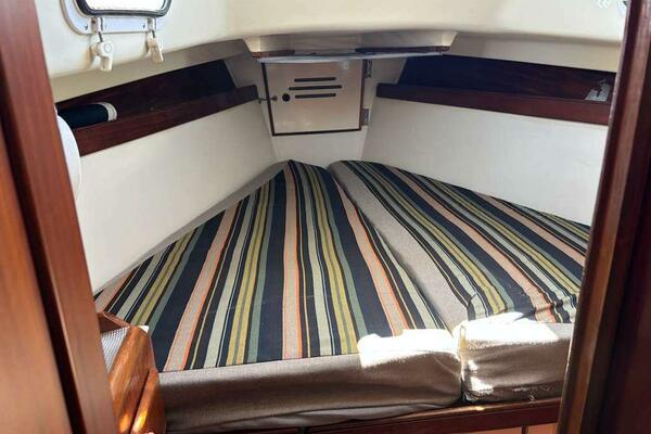 Garuda 36ft Pearson Yacht For Sale