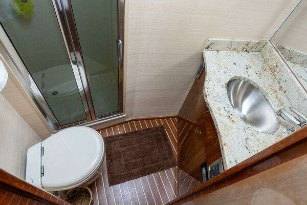 Viking 64 Convertible Yacht For Sale