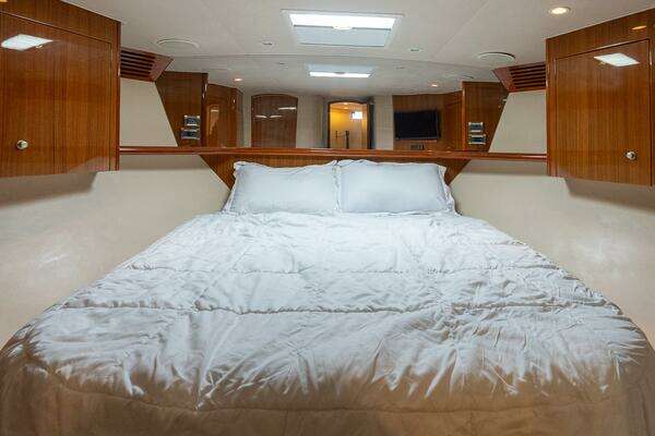 Viking 64 Convertible Yacht For Sale