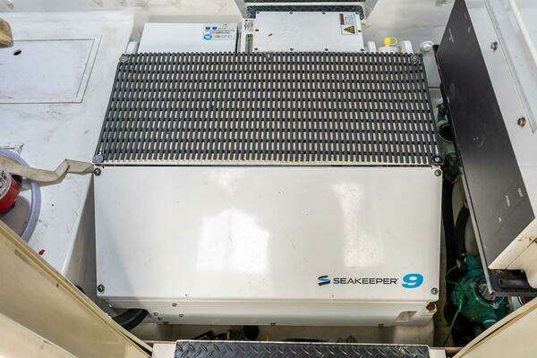 Viking 64 Convertible Yacht For Sale