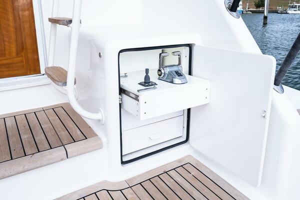 FIVE SEAS 64ft Viking Yacht For Sale