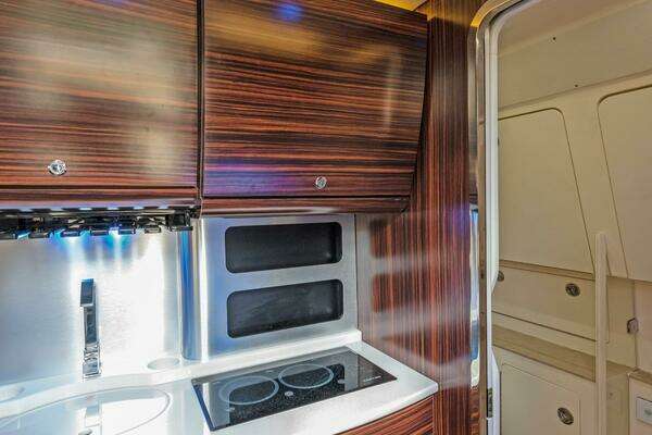 Scout 420 LXF Yacht For Sale