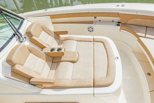 Scout 420 LXF Yacht For Sale