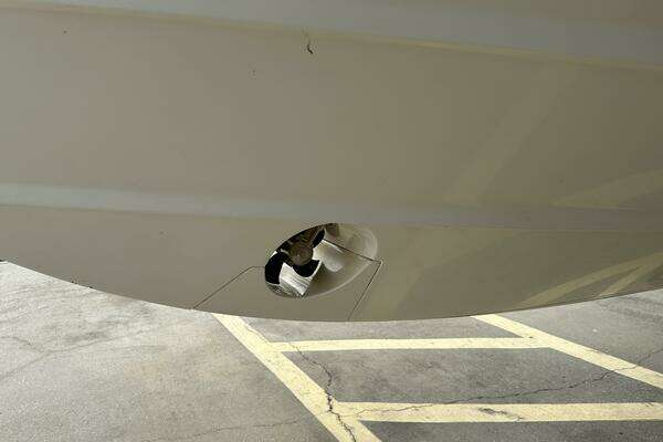 2016 Boston Whaler 31