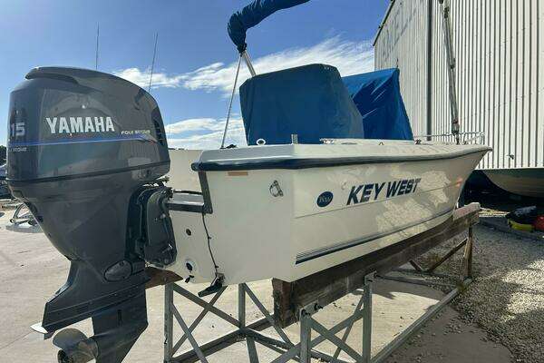 Photo of the 2001 Key West 1900 Sportsman