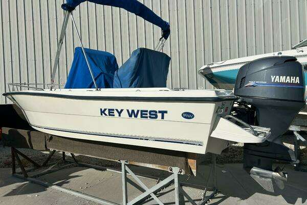 Photo of the 2001 Key West 1900 Sportsman