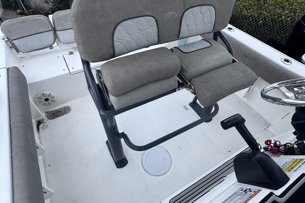 22ft Sea Fox Yacht For Sale