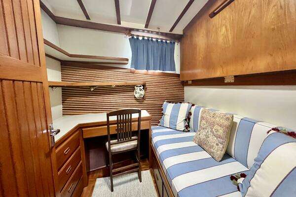 Kadey-Krogen 48 Whaleback Yacht For Sale