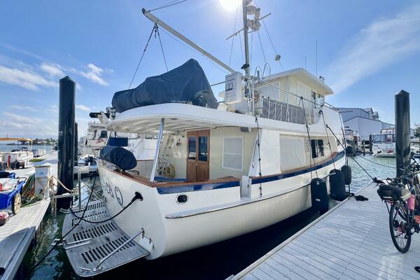 Sue Sea Q 48ft Kadey Krogen Yacht For Sale