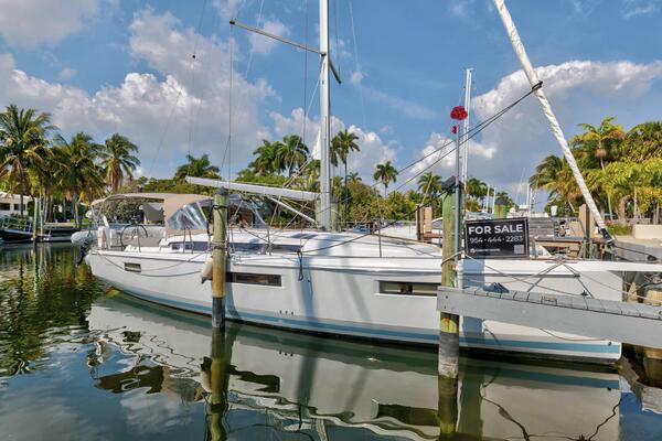 Dantari 44ft Jeanneau Yacht For Sale