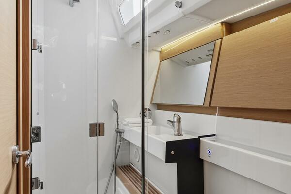 Dantari 44ft Jeanneau Yacht For Sale