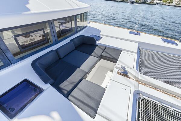 Rhapsody 52ft Lagoon Yacht For Sale