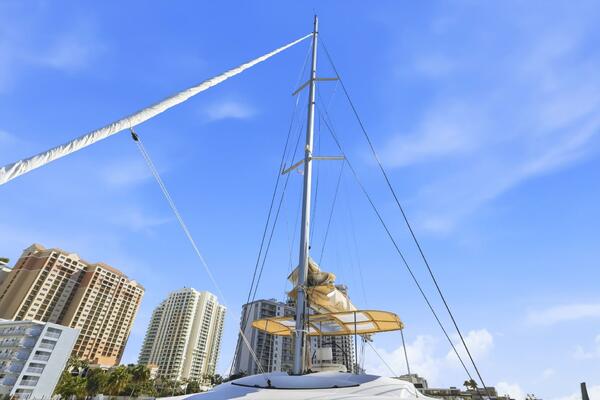 Rhapsody 52ft Lagoon Yacht For Sale