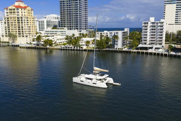 Rhapsody 52ft Lagoon Yacht For Sale