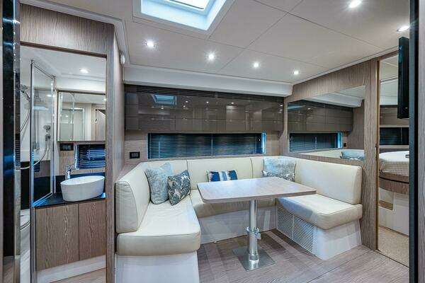 Azimut 45 Atlantis Yacht For Sale