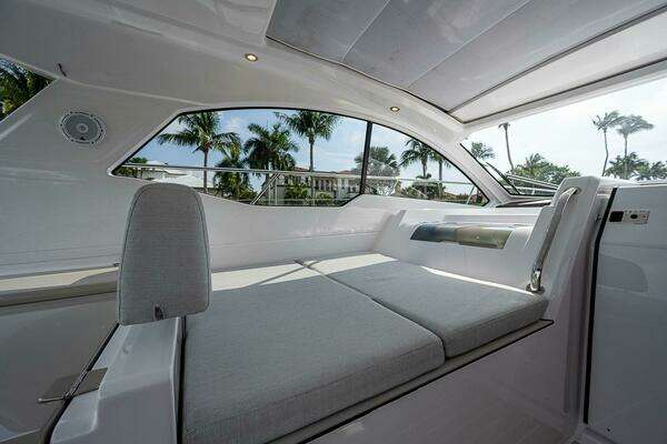 Azimut 45 Atlantis Yacht For Sale