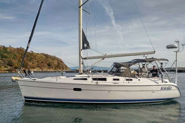 35-ft-Hunter-2003-VELELLA-Anacortes Washington United States yacht for sale