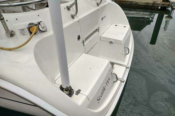 Hunter  Yacht For Sale