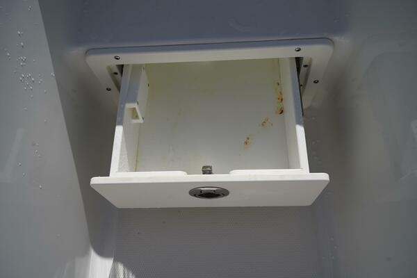 27ft Sea Hunt Yacht For Sale