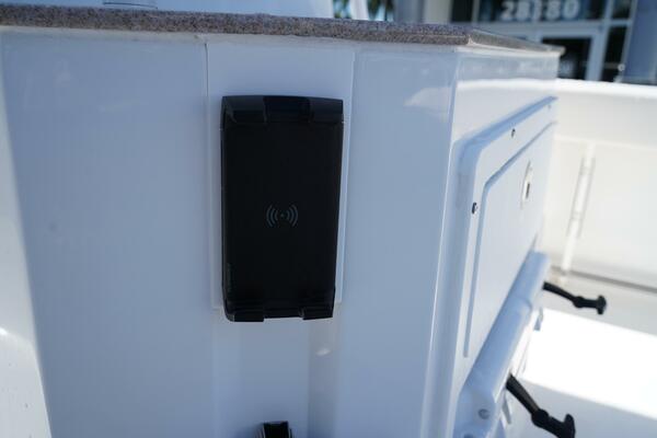 27ft Sea Hunt Yacht For Sale