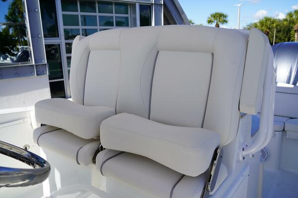 27ft Sea Hunt Yacht For Sale