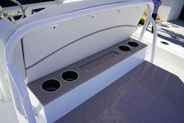 27ft Sea Hunt Yacht For Sale