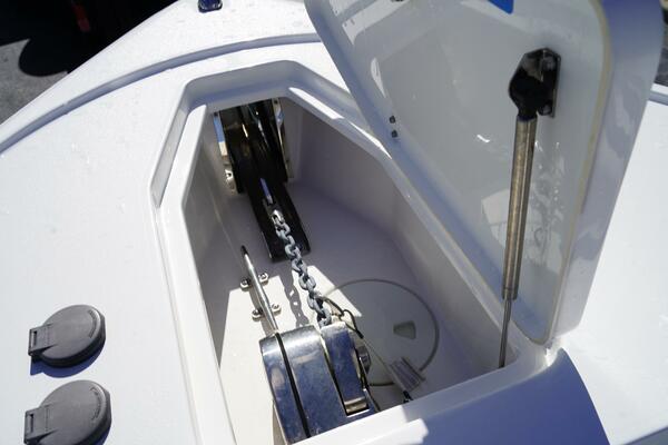 27ft Sea Hunt Yacht For Sale