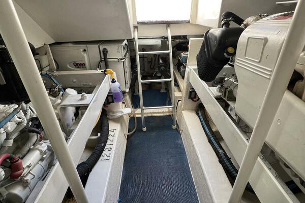 Reel Obsession 41ft Luhrs Yacht For Sale