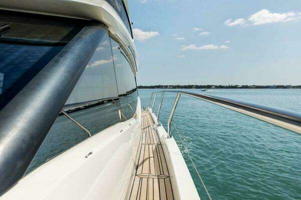 Prestige 630 Flybridge Yacht For Sale