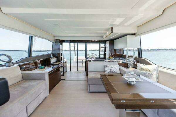 Prestige 630 Flybridge Yacht For Sale