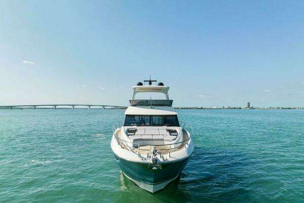 Prestige 630 Flybridge Yacht For Sale