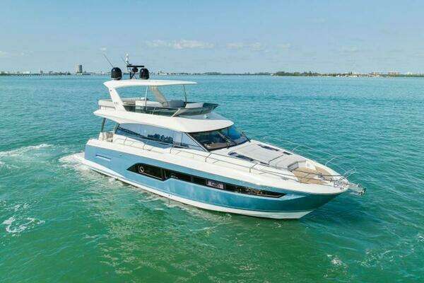 Prestige 630 Flybridge Yacht For Sale