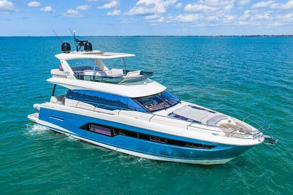2019 Prestige 63